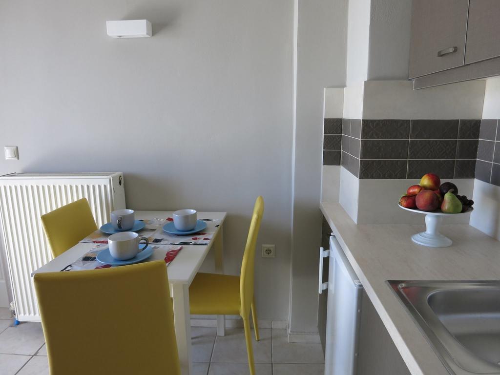 Pantheon Aparthotel La Canea Habitación foto